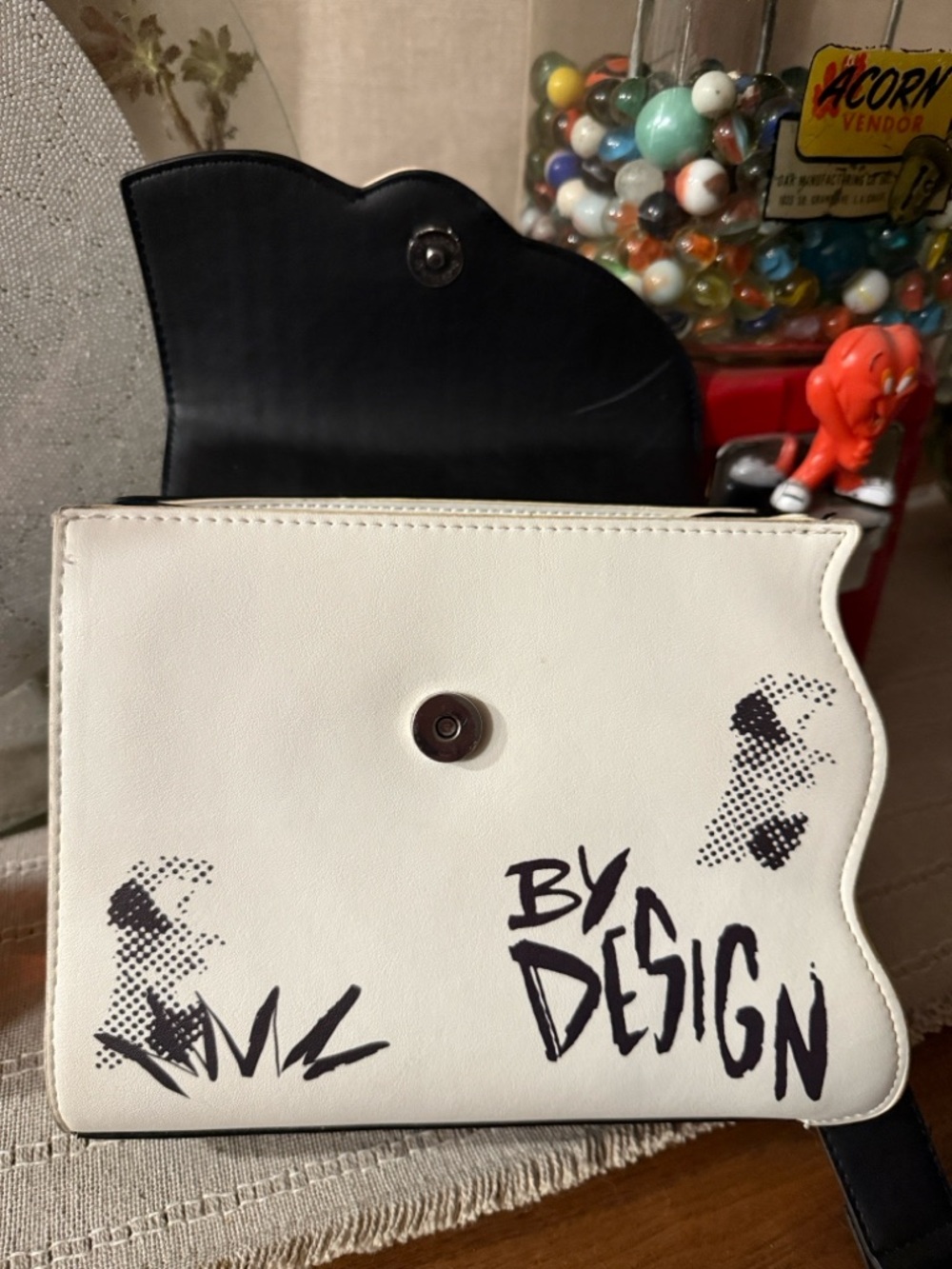 Danielle Nicole x Disney Cruella "Evil by Design" Satchel - Picture 6 of 9